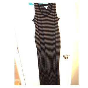 Old Navy Maternity Maxi Dress